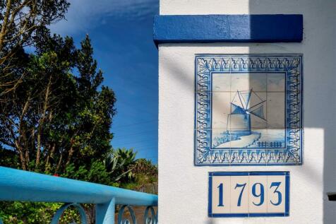 Windmill from 1793, Loures, Lisbon