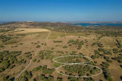 2 Plots, Barrocal, Monsaraz, Évora, Alentejo