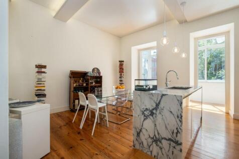 Elegant T2&#43;2 Flat, 40m2 Terrace, Liberdade, Lisbon