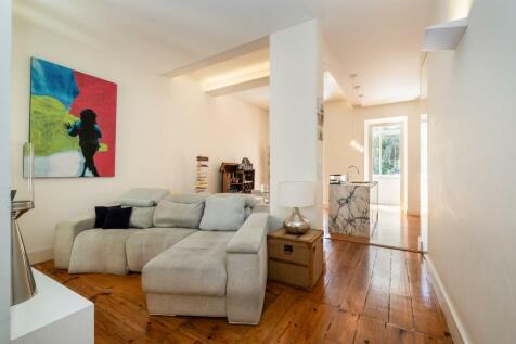 Elegant T2&#43;2 Flat, 40m2 Terrace, Liberdade, Lisbon