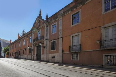 Elegant T4, Views, Garage &amp; Storage, Amoreiras