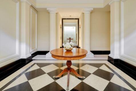 Elegant T4, Views, Garage &amp; Storage, Amoreiras