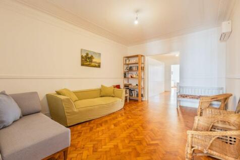 T3 Penthouse, Rooftop Terrace, Views, Lapa Estrela