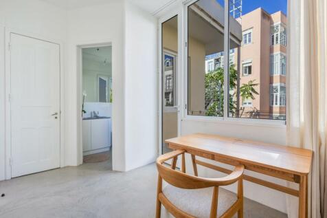 T3 Penthouse, Rooftop Terrace, Views, Lapa Estrela