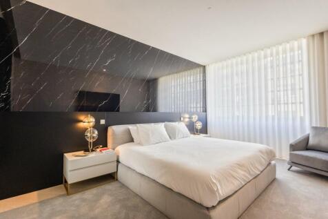 Luxury T2 Flat with Garage, Avenida da Liberdade