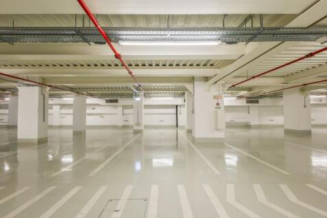 Luxury T2 Flat with Garage, Avenida da Liberdade