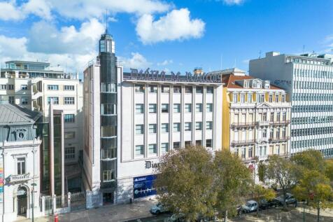 Luxury T2 Flat with Garage, Avenida da Liberdade