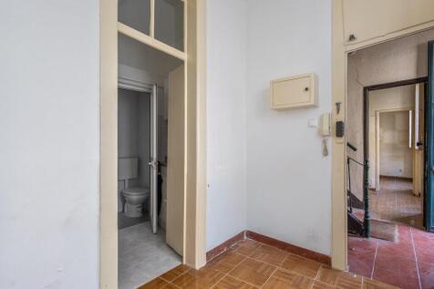 Vacant Building, Approved PIP, Jardim da Estrela
