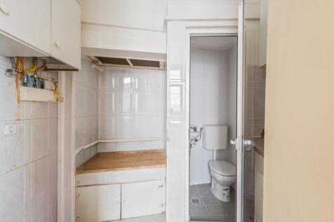 Vacant Building, Approved PIP, Jardim da Estrela