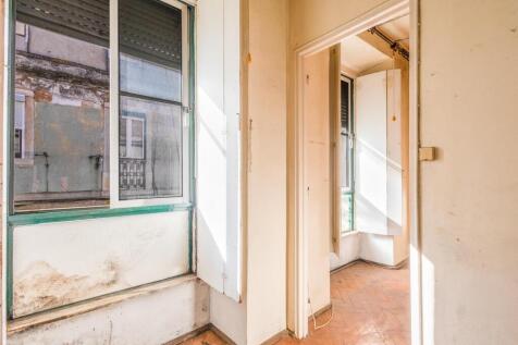 Vacant Building, Approved PIP, Jardim da Estrela