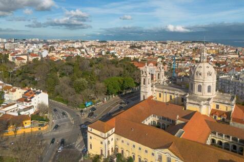 Vacant Building, Approved PIP, Jardim da Estrela