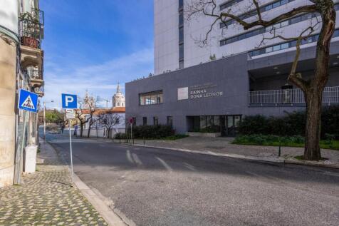 Vacant Building, Approved PIP, Jardim da Estrela