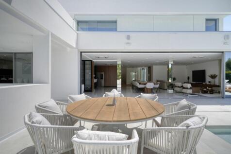 Property Image 104