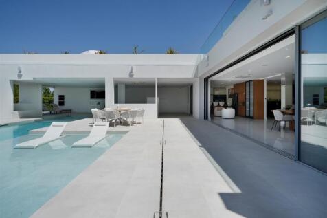 Property Image 100