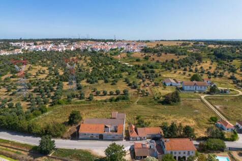Historic Country Estate with Views, Alcácer do Sal
