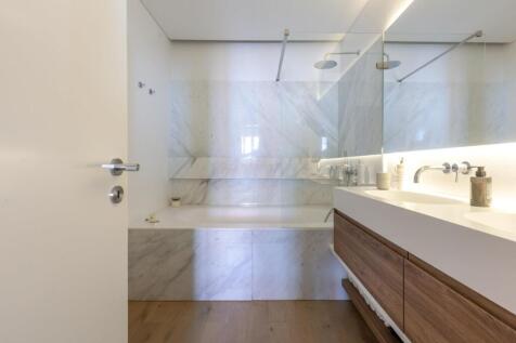 Bright &amp; Elegant T2 Flat, Terrace &amp; Views, Lapa