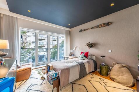 T5 Lisbon, Campo Ourique