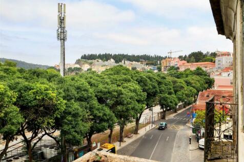 Charming Building, Estrela