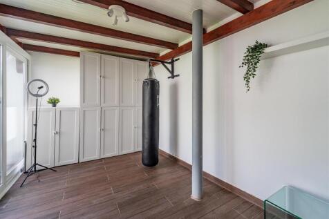 Property Image 44