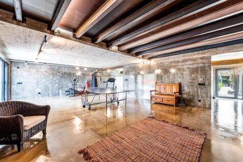 Property Image 42