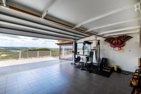 Property Image 61
