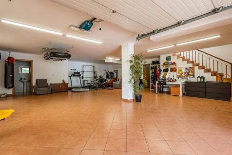 Property Image 39