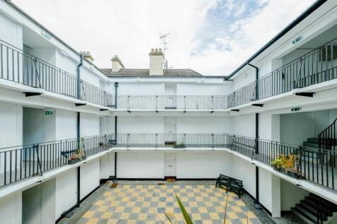 Property Image 11