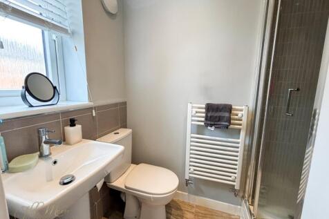 Master En-Suite