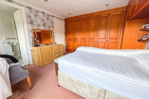 Master Bedroom 2