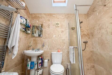 Fitness Shower Room