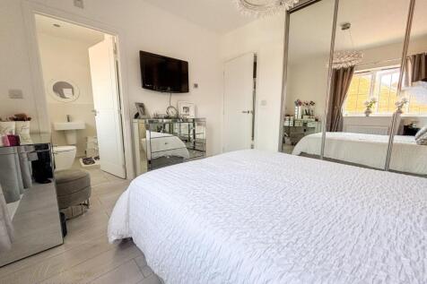 Master Bedroom 2
