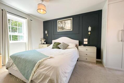 Master Bed