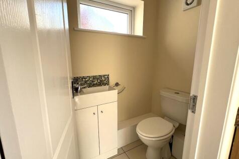 Downstairs cloakroom