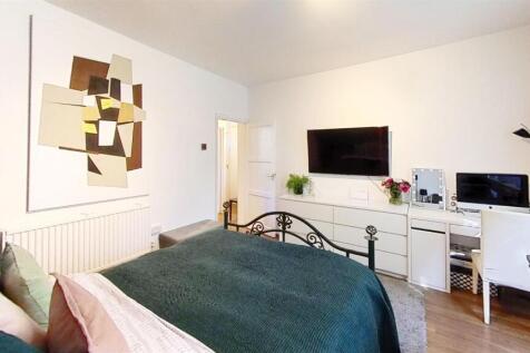 Evans-House-Bedroom(1).jpg