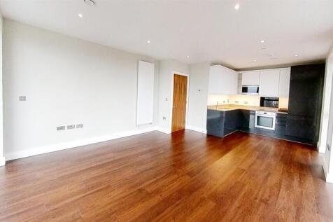 Greenview-Court-Unfurnished.jpg