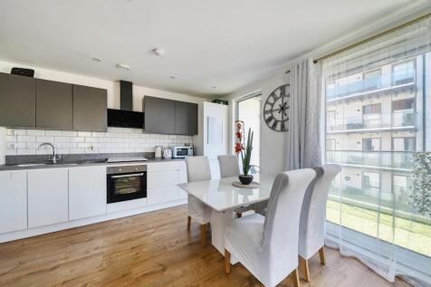 Reception/Kitchen