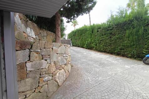 Property Image 38