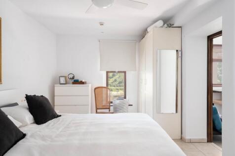 Property Image 42