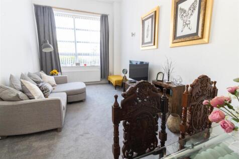 Lounge Dining Room