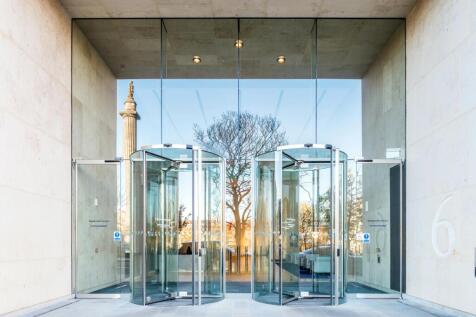 20181027 St Andrew Square  Edinburgh 059.jpg