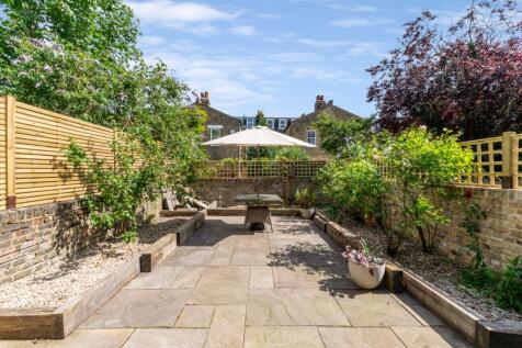 South Facing Garden