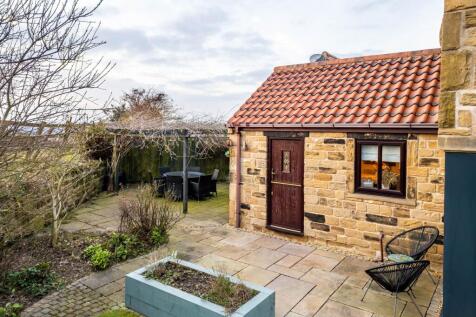 Rear patio 