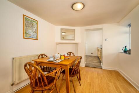Breakfast room