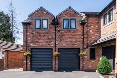 Double garage 
