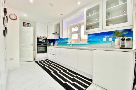 Kitchen/Reception
