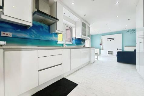 Reception/Kitchen