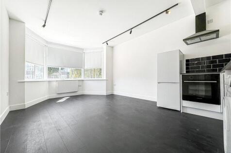 Kitchen/Living Room