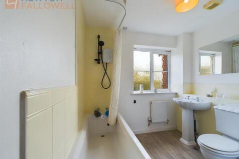 Bathroom #2.jpg