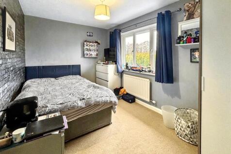 Bedroom 2.jpg