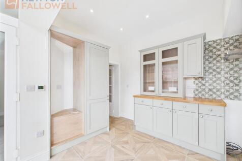 Kitchen 3.jpg